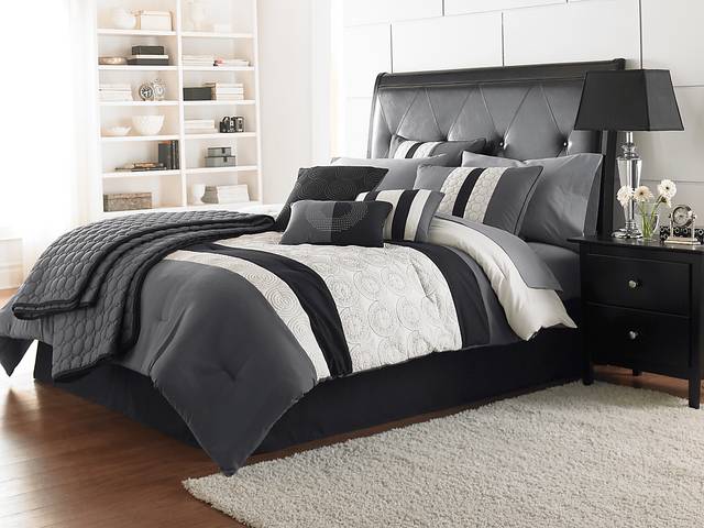 Darrah Black 7 Pc Queen Comforter Set - Thumbnail - Image 1
