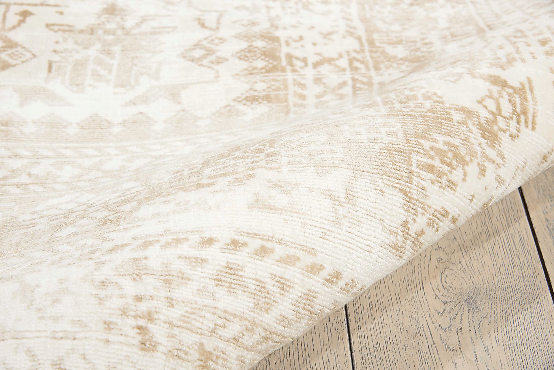 Dastan Beige 5'3 x 7'5 Rug - Image 3