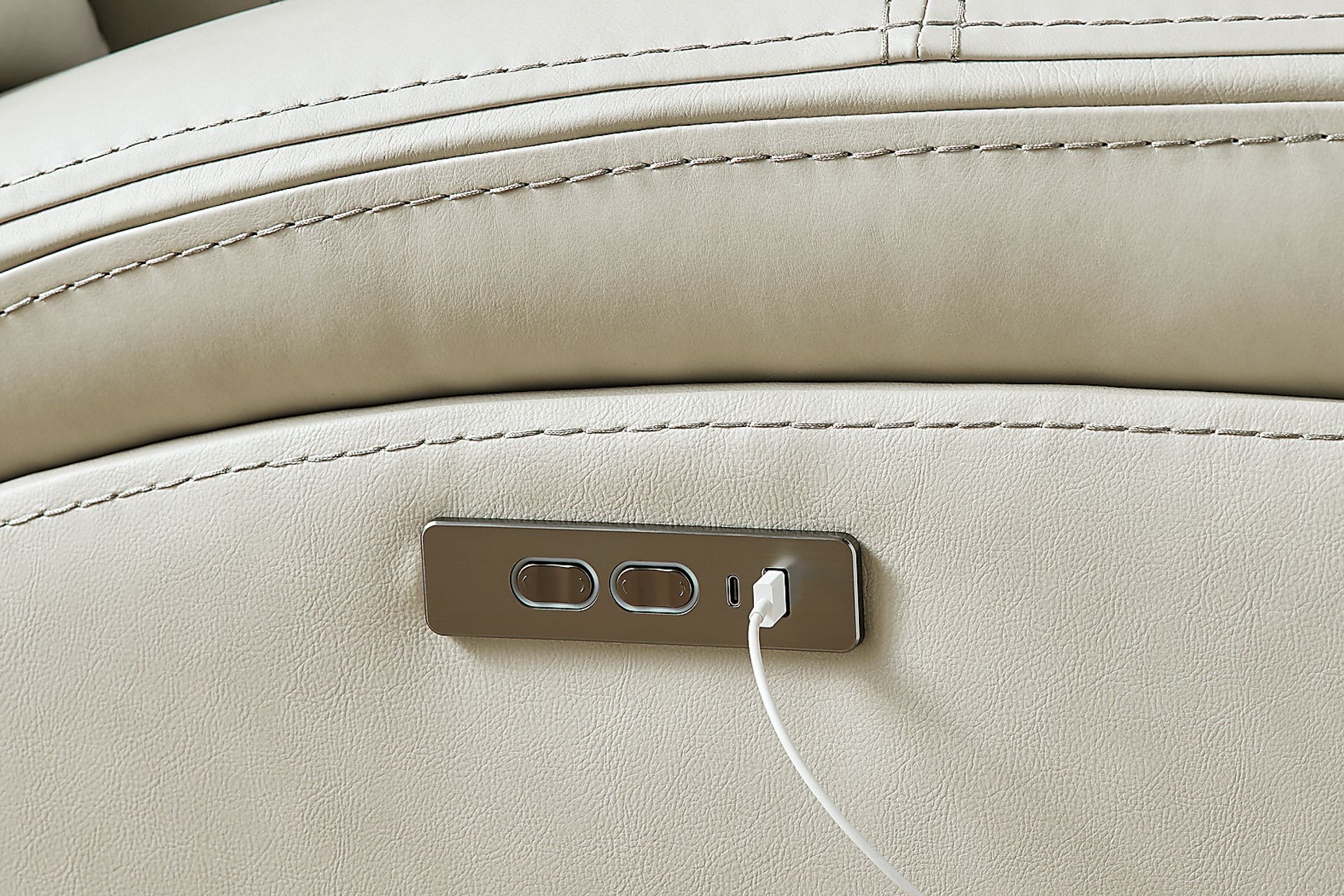 Davidson Platinum Leather Dual Power Reclining Sofa - Image 10