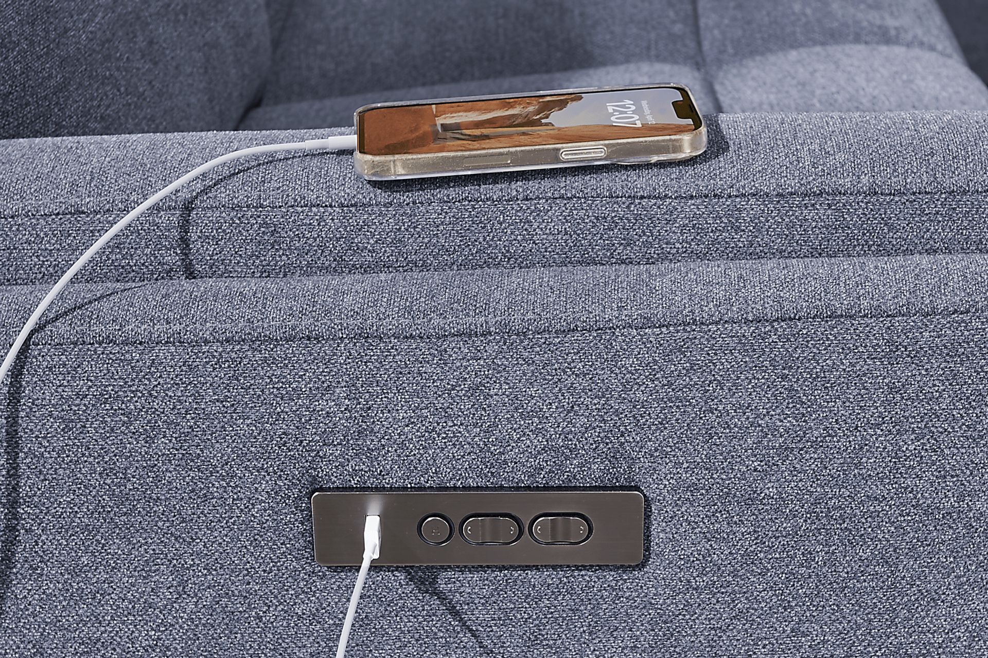 Davis Bay Blue Dual Power Reclining Sofa - Image 4