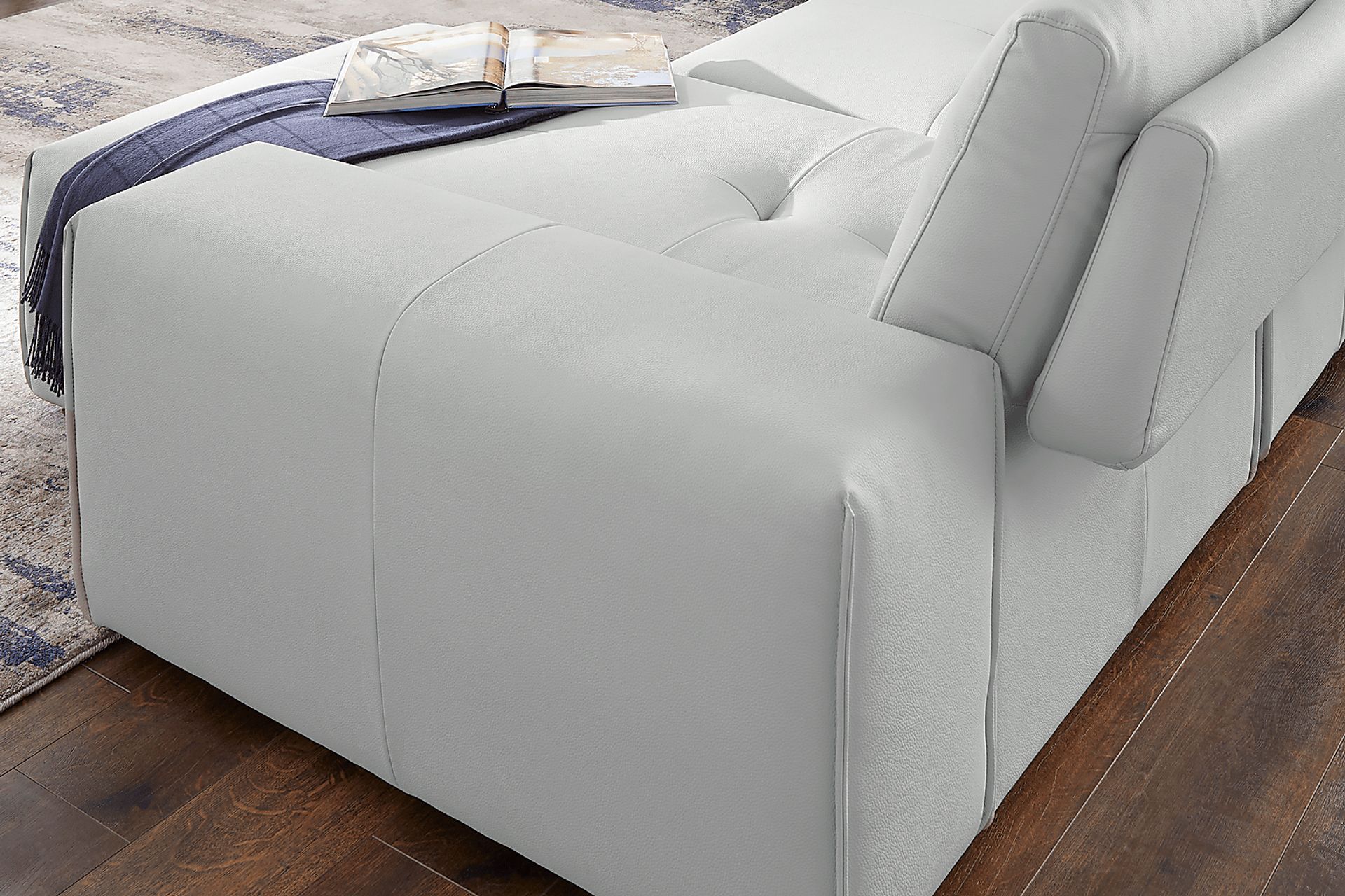 Davis Park Platinum 3 Pc Sectional - Image 5