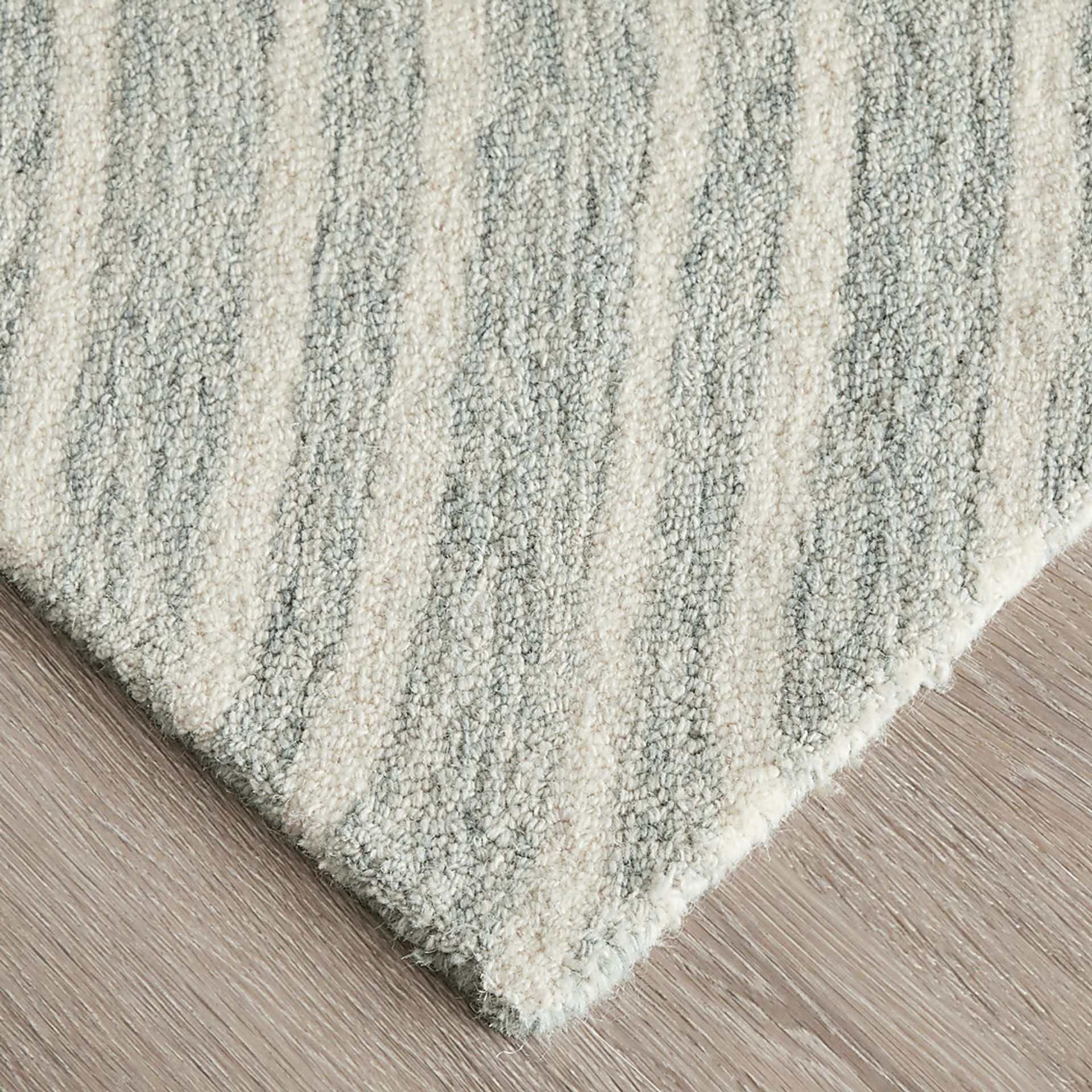 Davith Gray 5' x 8' Rug - Image 9