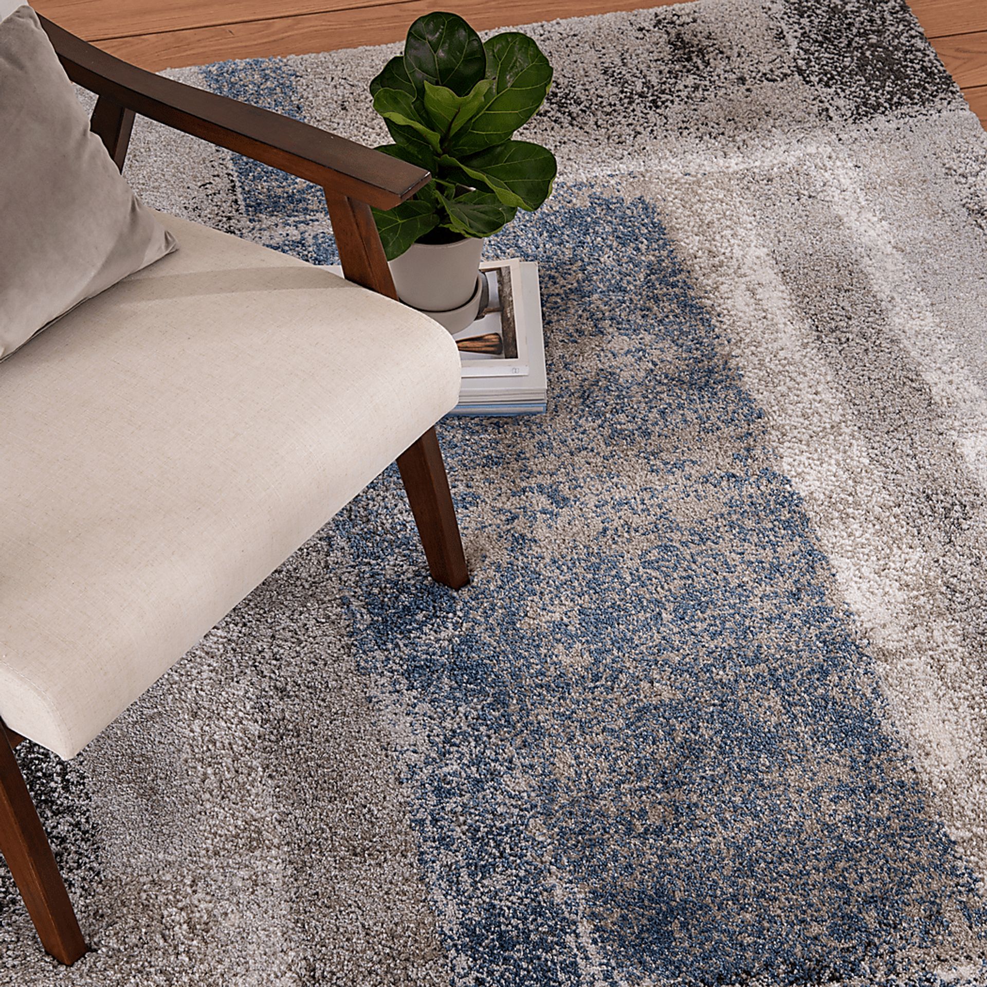 Daxton Blue 7'10 x 9'10 Rug - Image 4