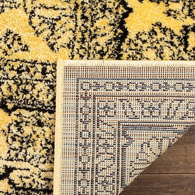 Daylee Gold 2'6 x 8' Runner Rug - Thumbnail - Image 3