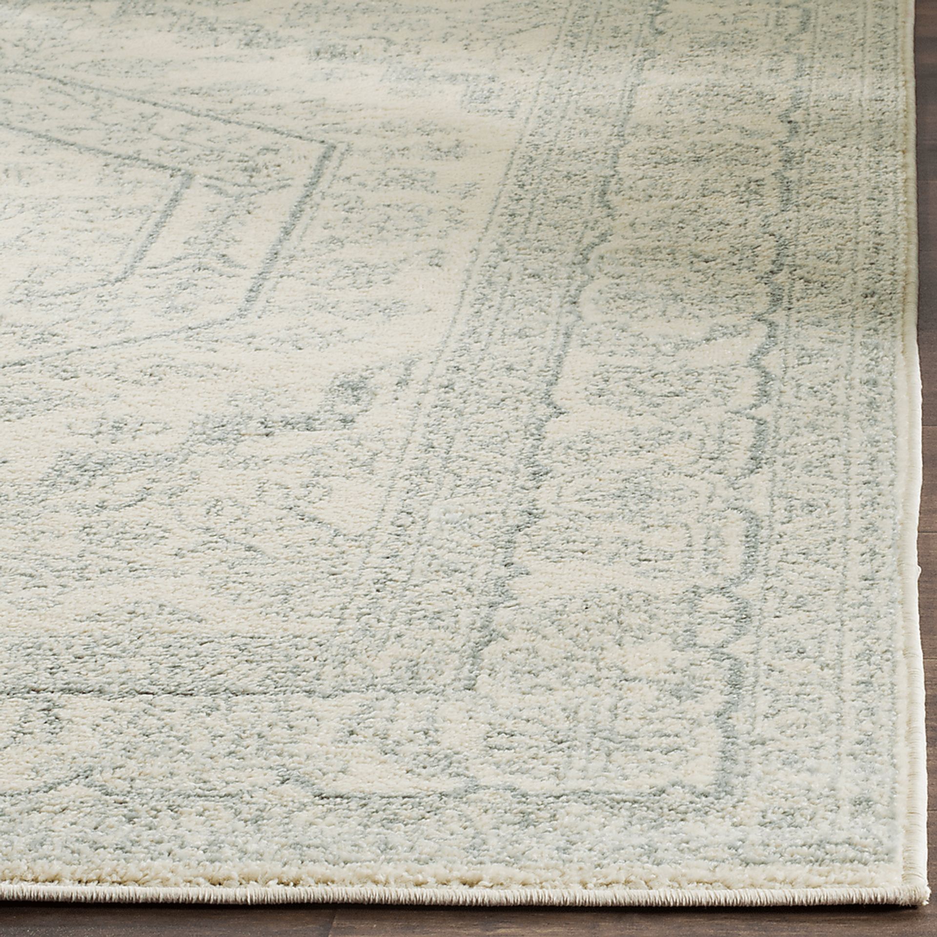 Daylee Ivory 5' x 8' Rug - Image 2