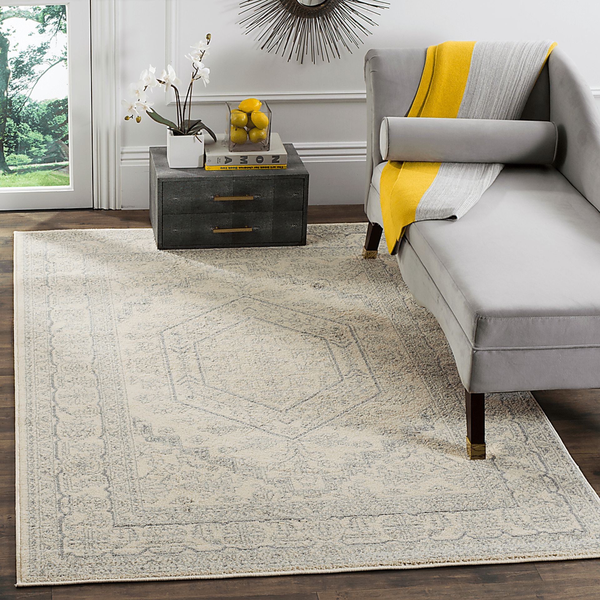 Daylee Ivory 5' x 8' Rug - Image 4