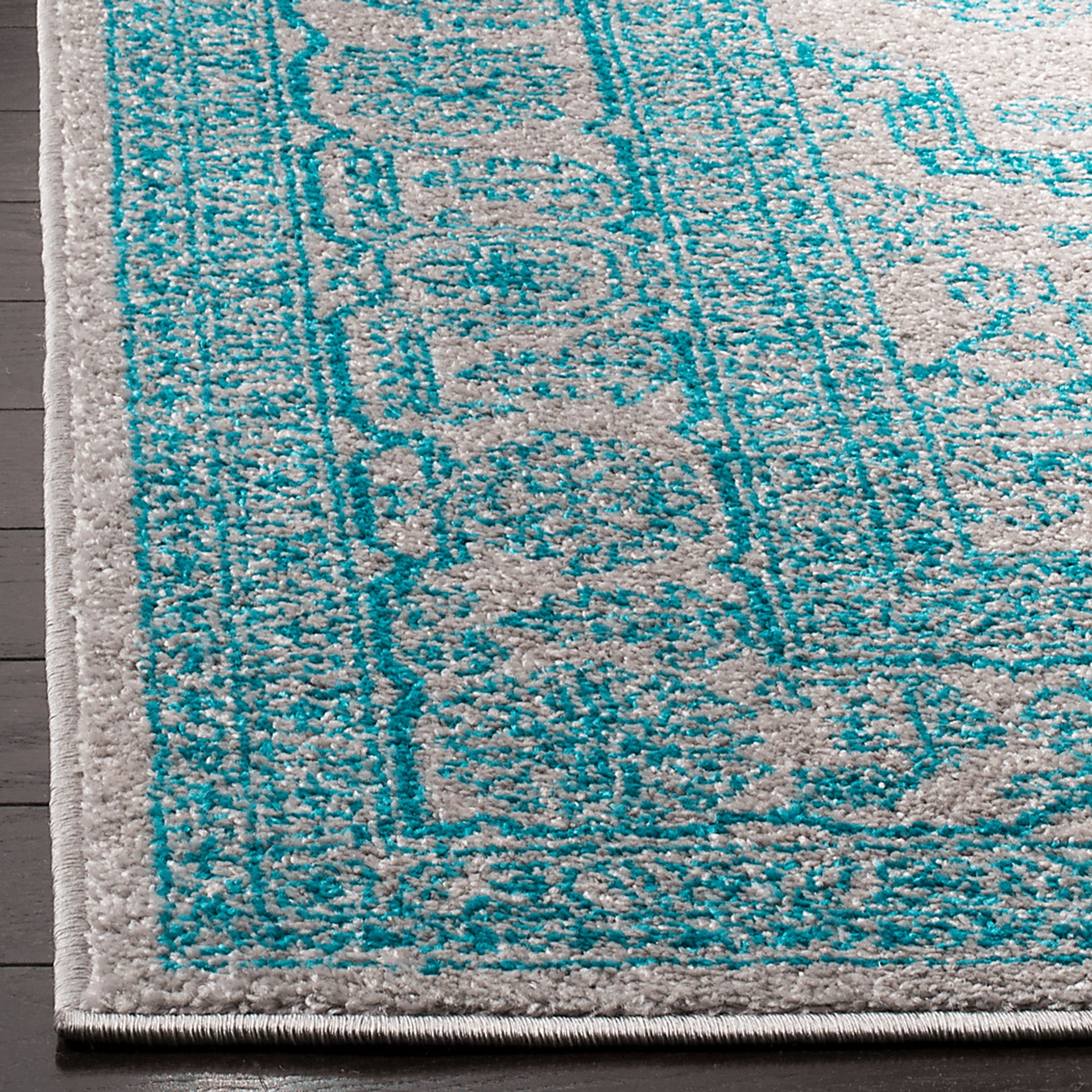 Daylee Light Gray 5' x 8' Rug - Image 2
