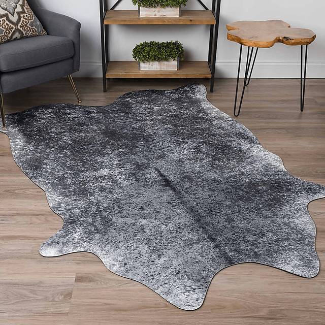 Daziel 4' x 4' Gray Rug - Thumbnail - Image 2