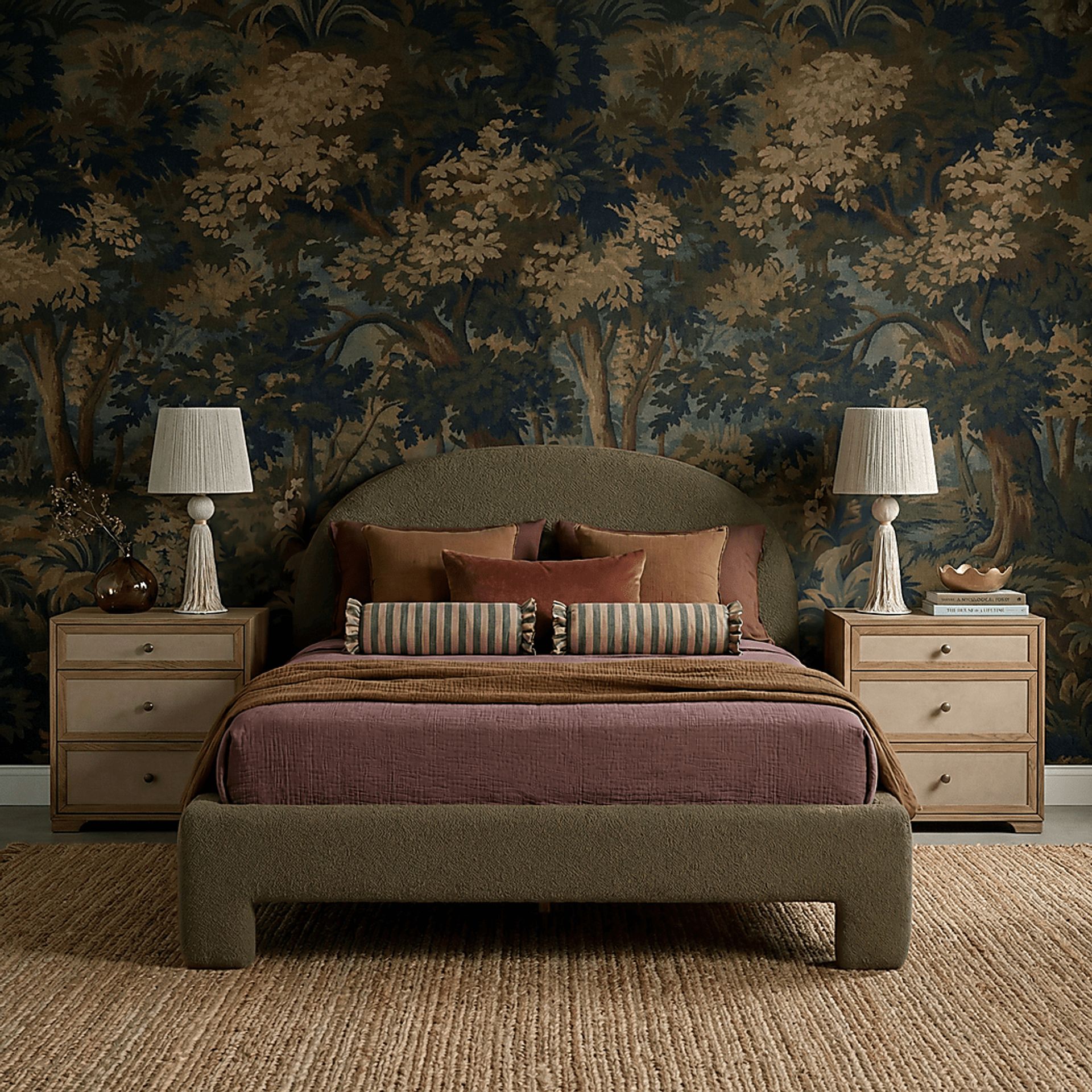Debony Green Queen Bed - Image 2