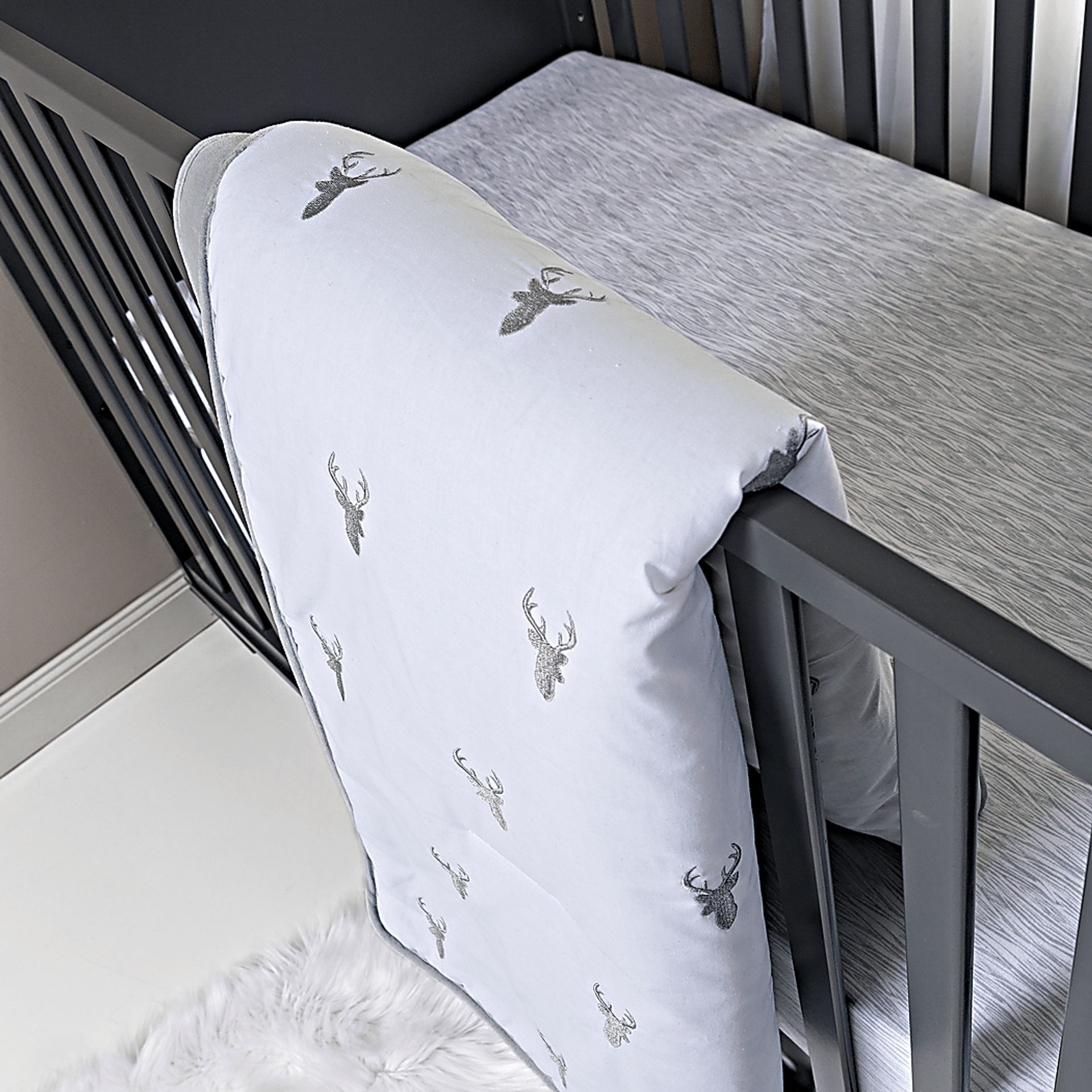 Deerville Gray 3 Pc Baby Bedding Set - Image 8