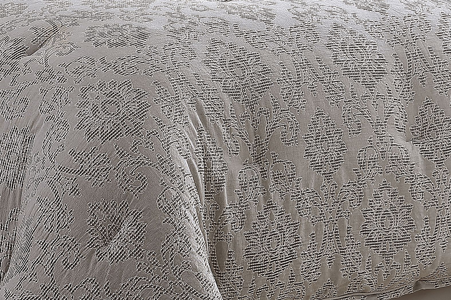 Defremeny Comforter - Thumbnail 4