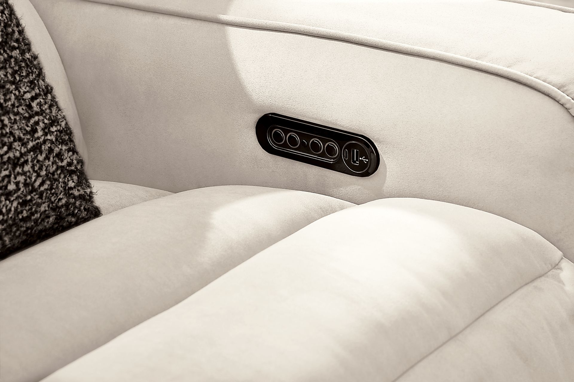 Del Mar Ivory Dual Power Reclining Loveseat - Image 7