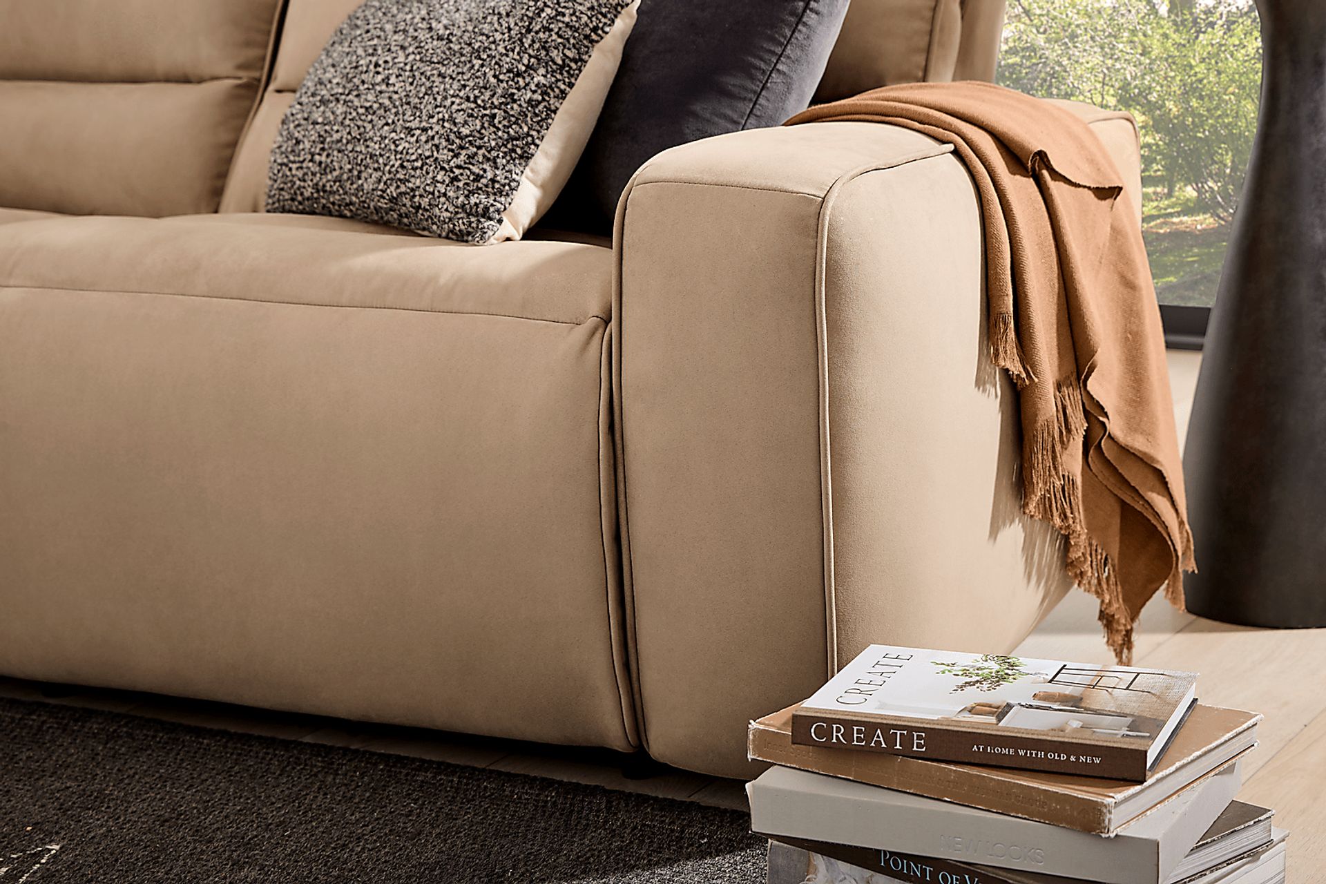 Del Mar Sand 6 Pc Dual Power Sectional - Image 12