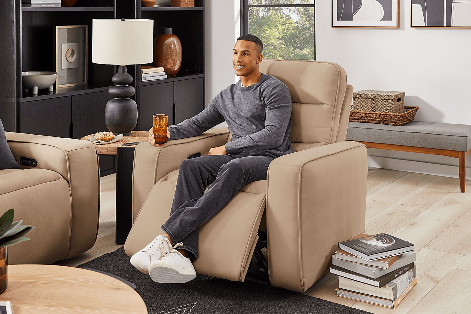 Del Mar Sand Dual Power Recliner - Image 9