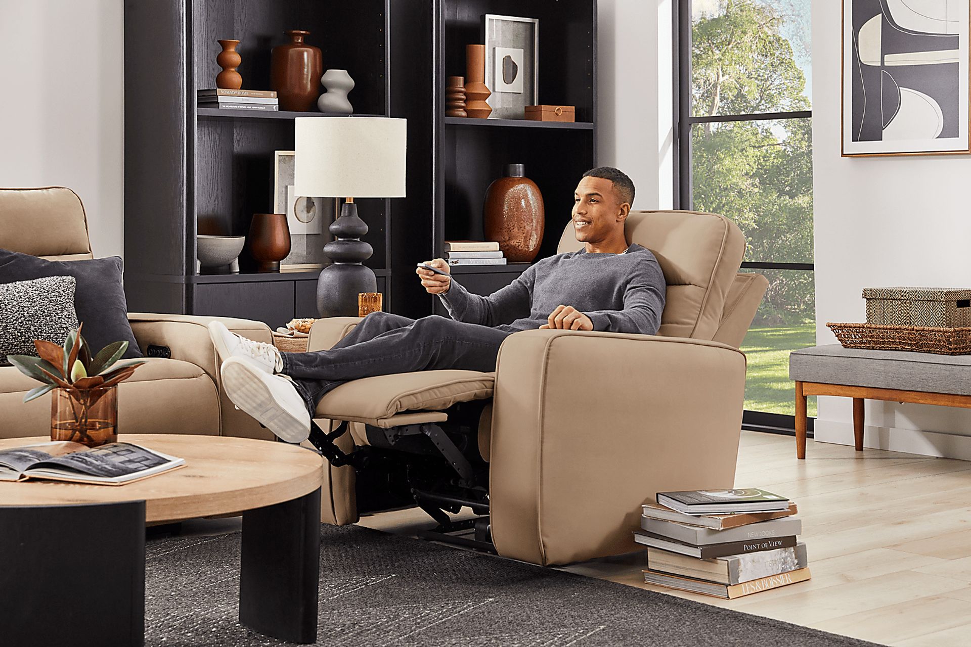 Del Mar Sand Dual Power Recliner - Image 10