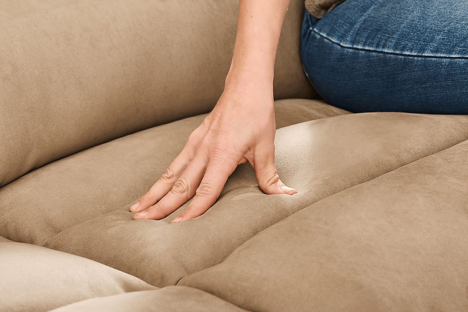 Del Mar Sand Dual Power Sofa - Image 8