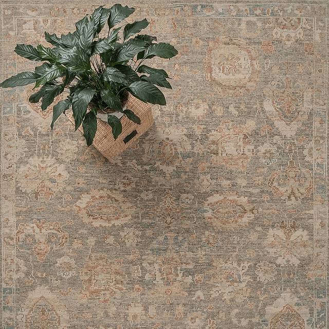 Delsonee Gray 5' x 8' Rug - Thumbnail - Image 2