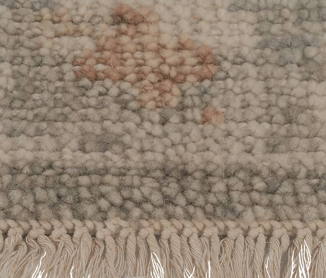 Delsonee Gray 5' x 8' Rug - Thumbnail - Image 5