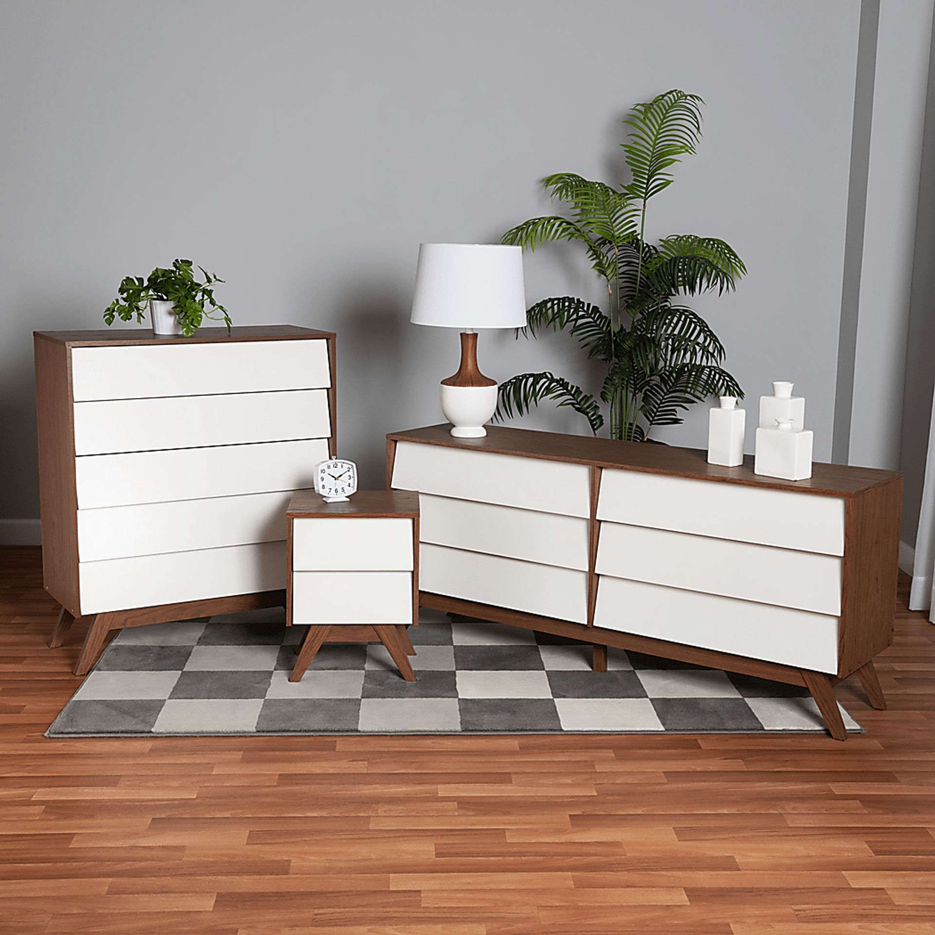 Delwiche White 3pc Dresser Set - Image 3