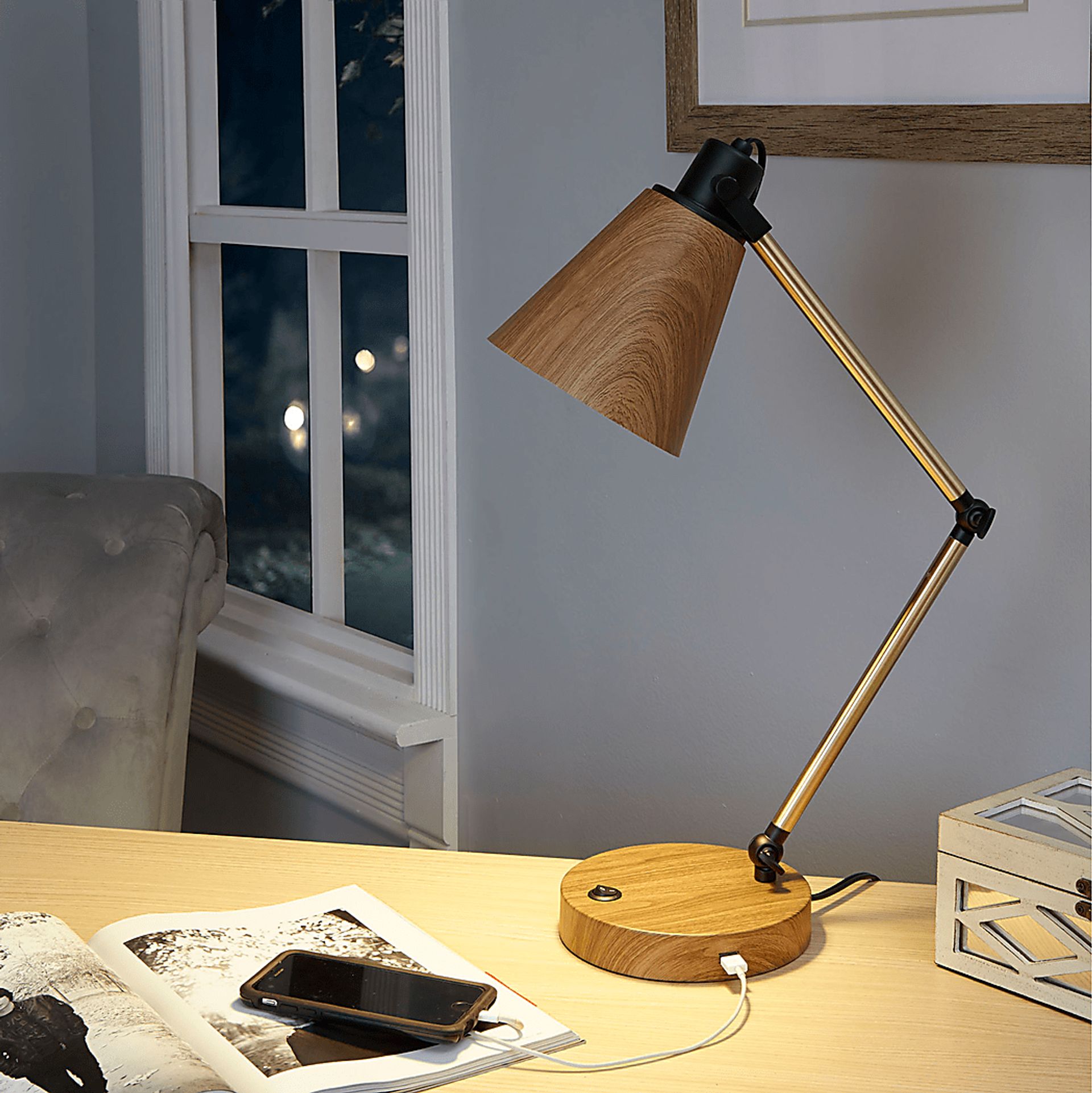 Demington Gold Table Lamp - Image 4