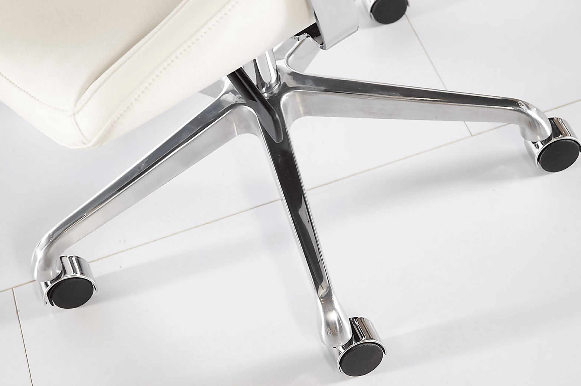 Demores White Low Office Chair - Image 5