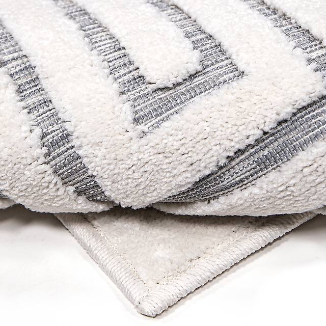 Denbigh White/Blue 7'9 x 10'10 Rug - Thumbnail - Image 2