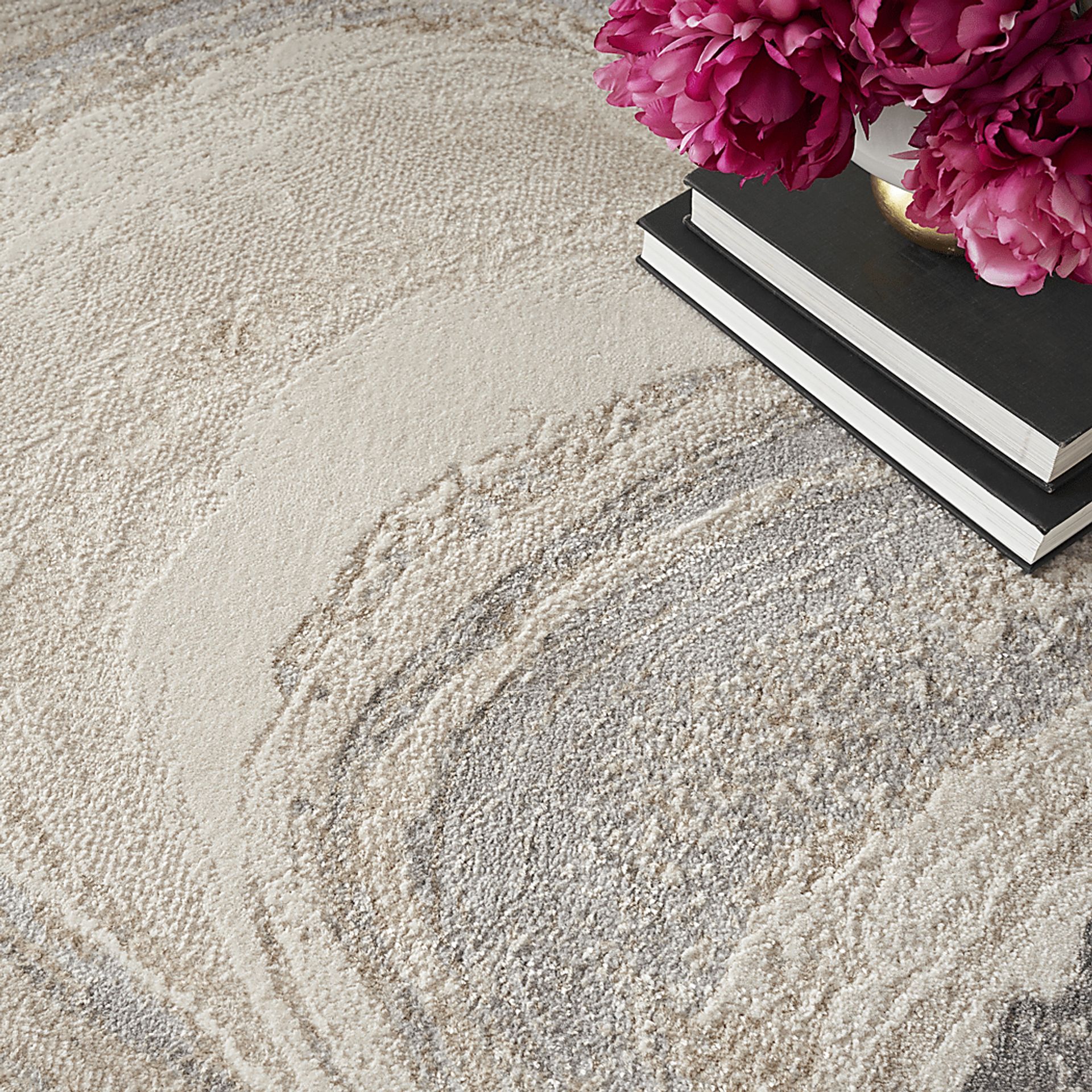 Dephia Cream/Gray 9' x 12' Rug - Image 4