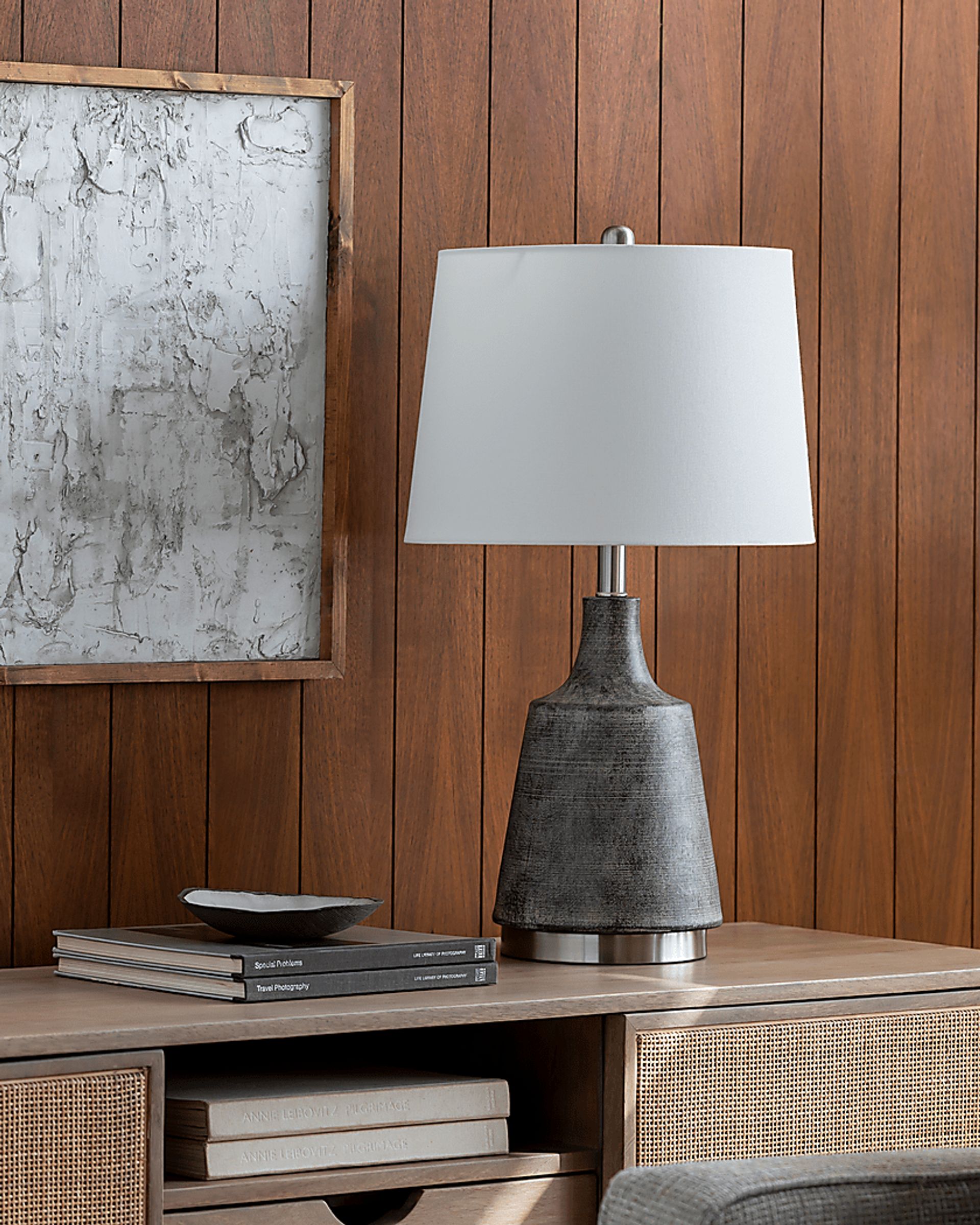 Derrink Hollow Gray Lamp - Image 7