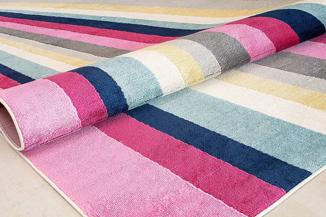Desior Multi 5' x 7' Rug - Thumbnail - Image 4