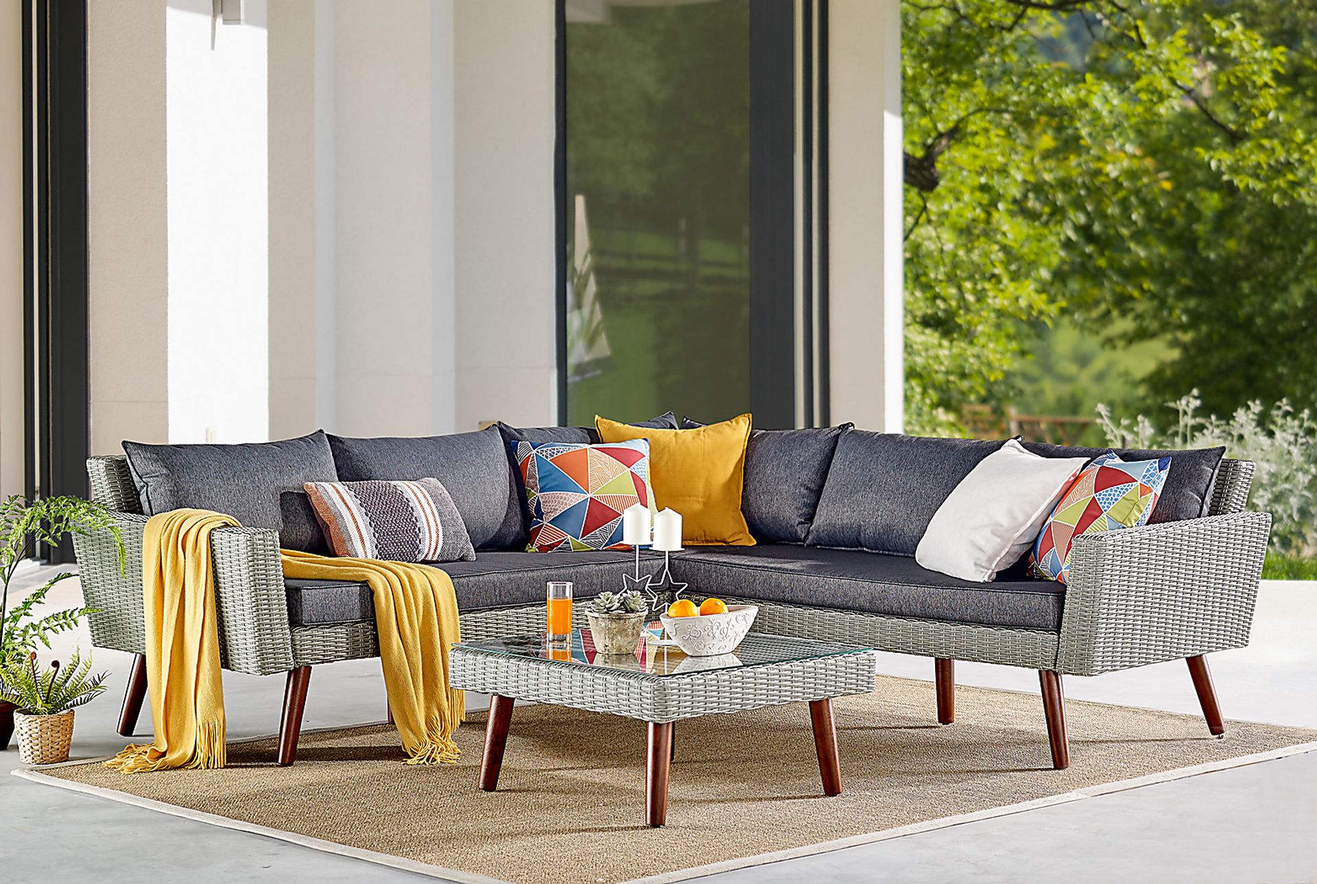 Deupree I Light Gray Outdoor Cocktail Table - Image 6