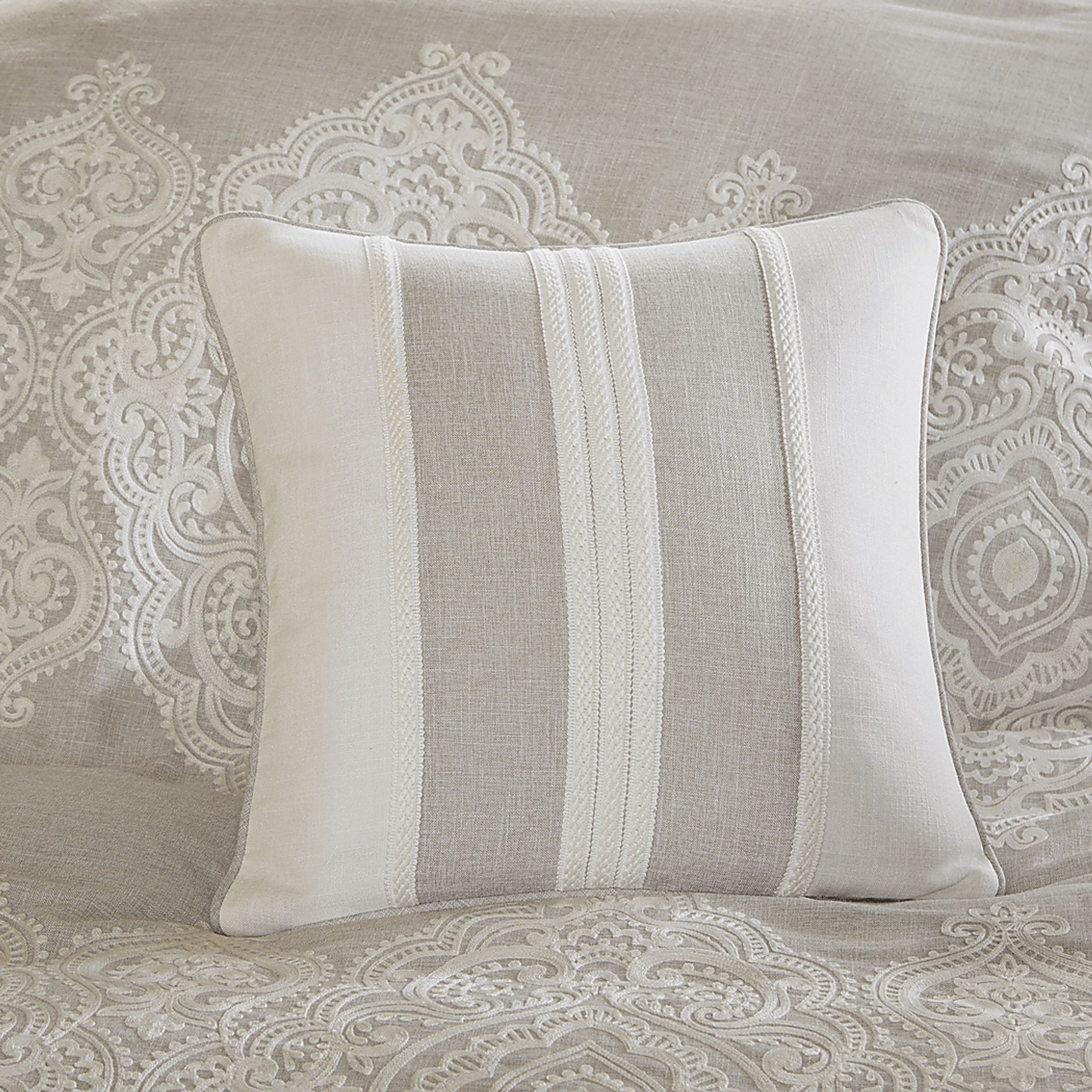 Diandra Natural 9 Pc King Comforter Set - Image 10