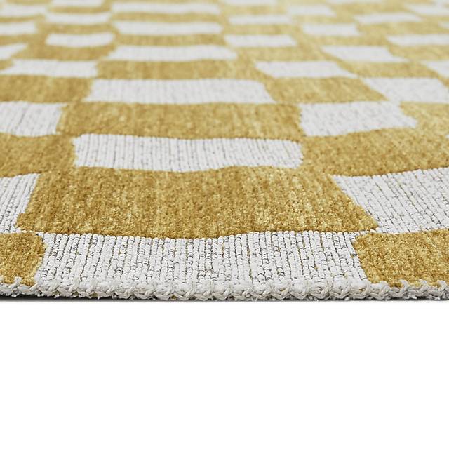 Dianyle Yellow 5'3 x 7' Area Rug - Thumbnail - Image 4