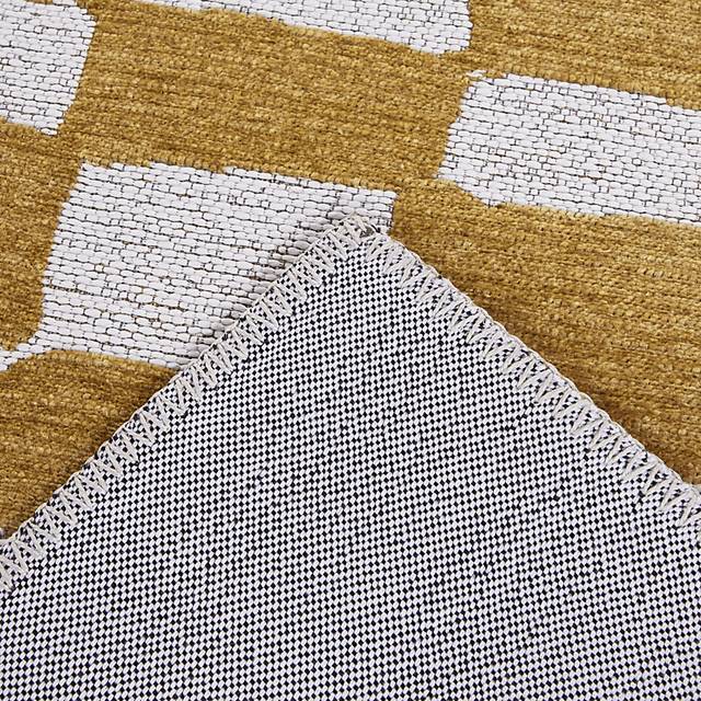 Dianyle Yellow 5'3 x 7' Area Rug - Thumbnail - Image 5