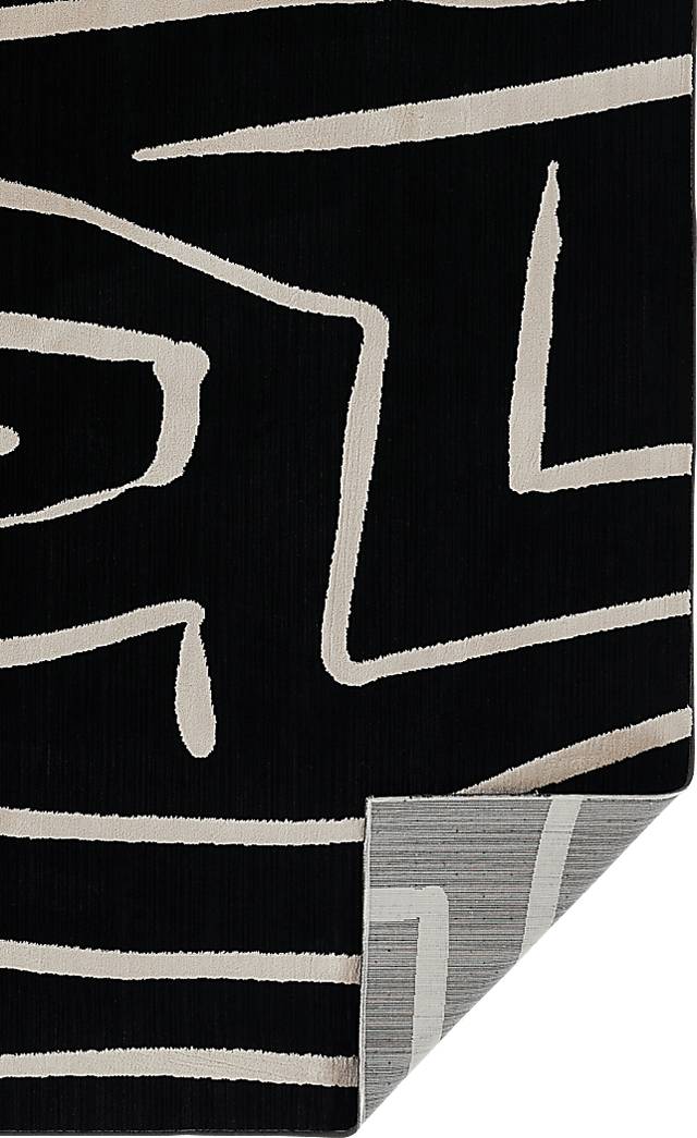 Dismon Black 5'3 x 7'6 Rug - Thumbnail - Image 4