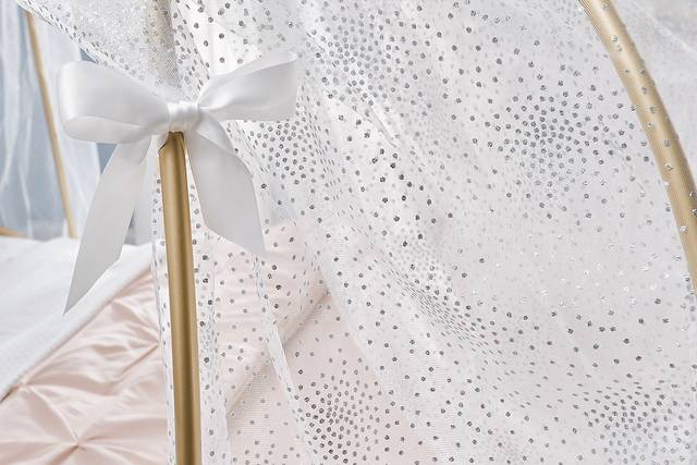Disney Princess Royal Gold Full Carriage Bed with White Canopy and Bed Skirt - Thumbnail - Image 7