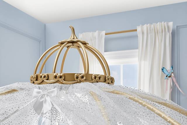 Disney Princess Royal Gold Twin Carriage Bed with White Canopy and Bed Skirt - Thumbnail - Image 6