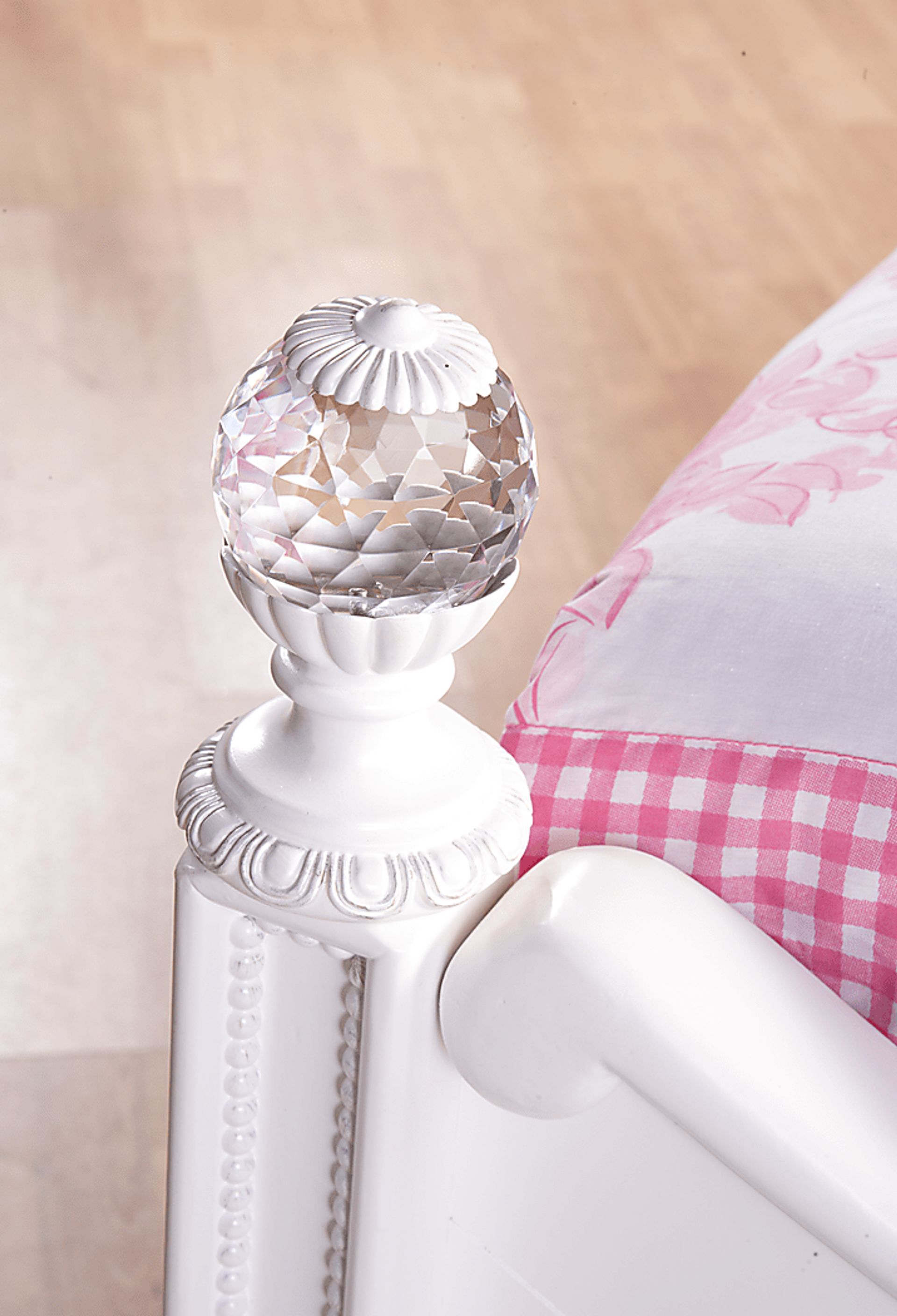 Disney Princess Fairytale White Twin Poster Bed - Image 4