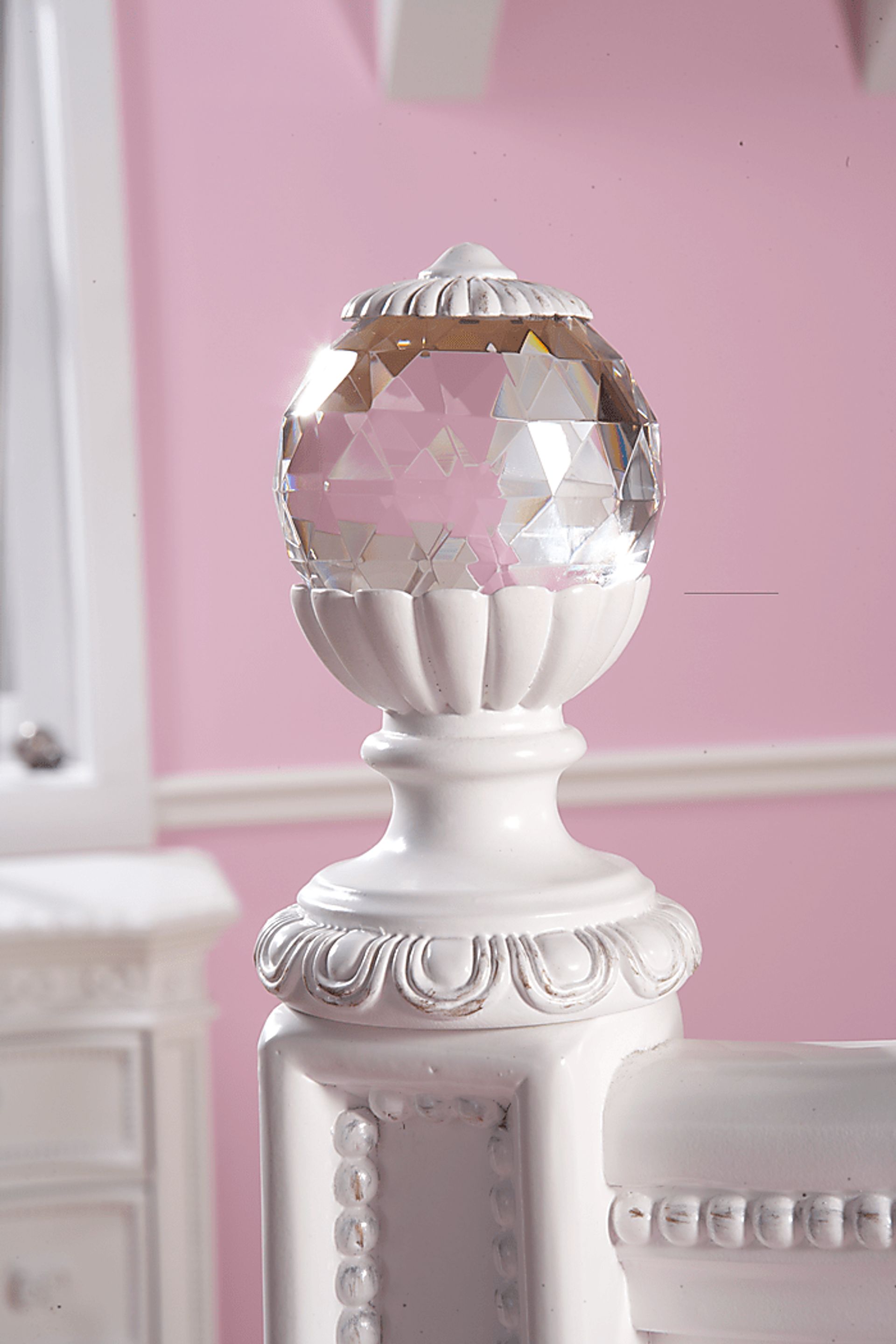 Disney Princess Fairytale White Twin Poster Bed - Image 6