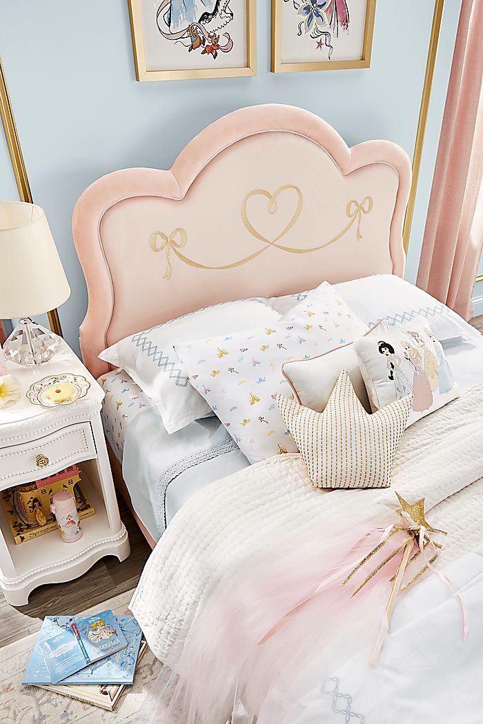 Disney Princess Twin Upholstered Bed - Thumbnail 3