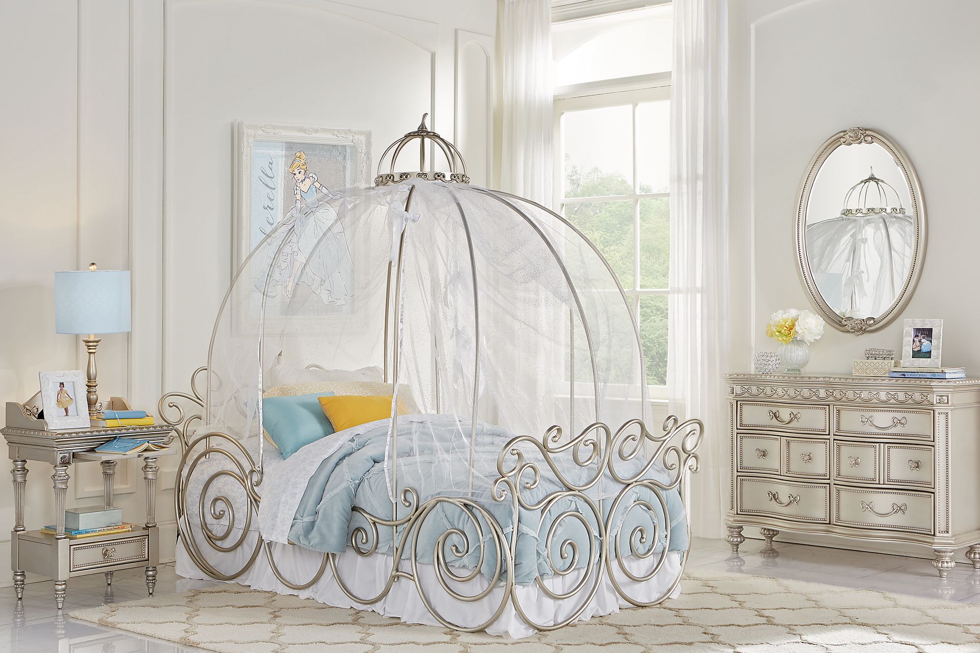 Disney Princess Silver 6 Pc Twin Carriage Bedroom - Image 1