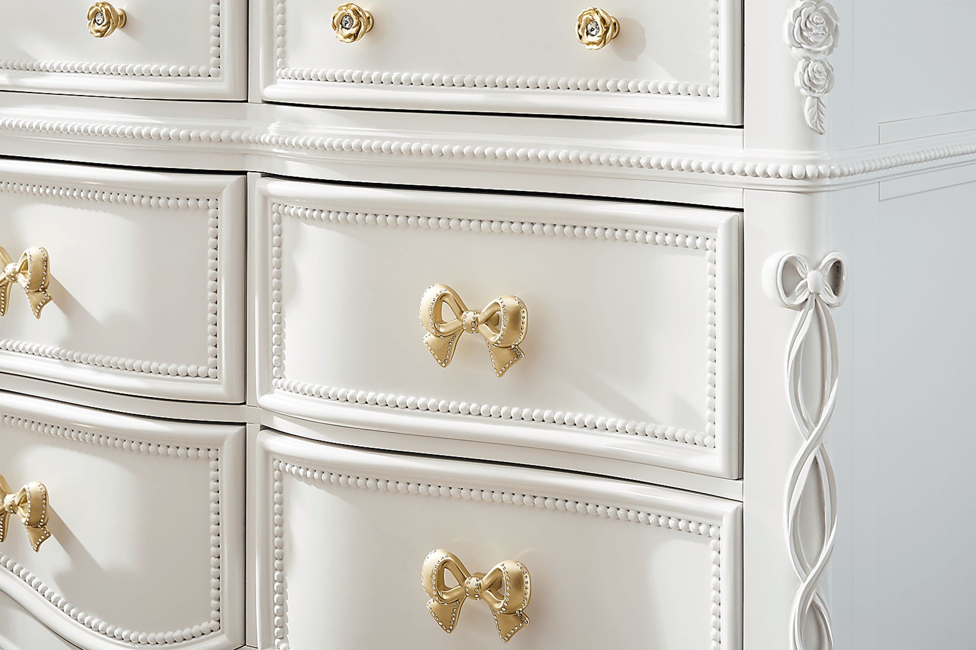 Disney Princess Sparkle White Twin Castle Bedroom - Image 14