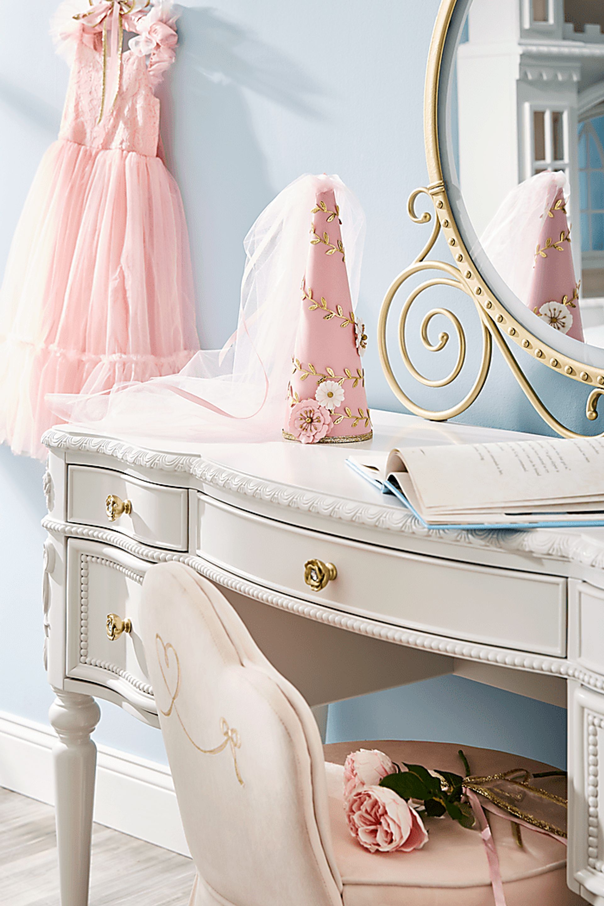 Disney Princess Sparkle White Desk with Carriage Mirror and Vanity Chair - Image 14