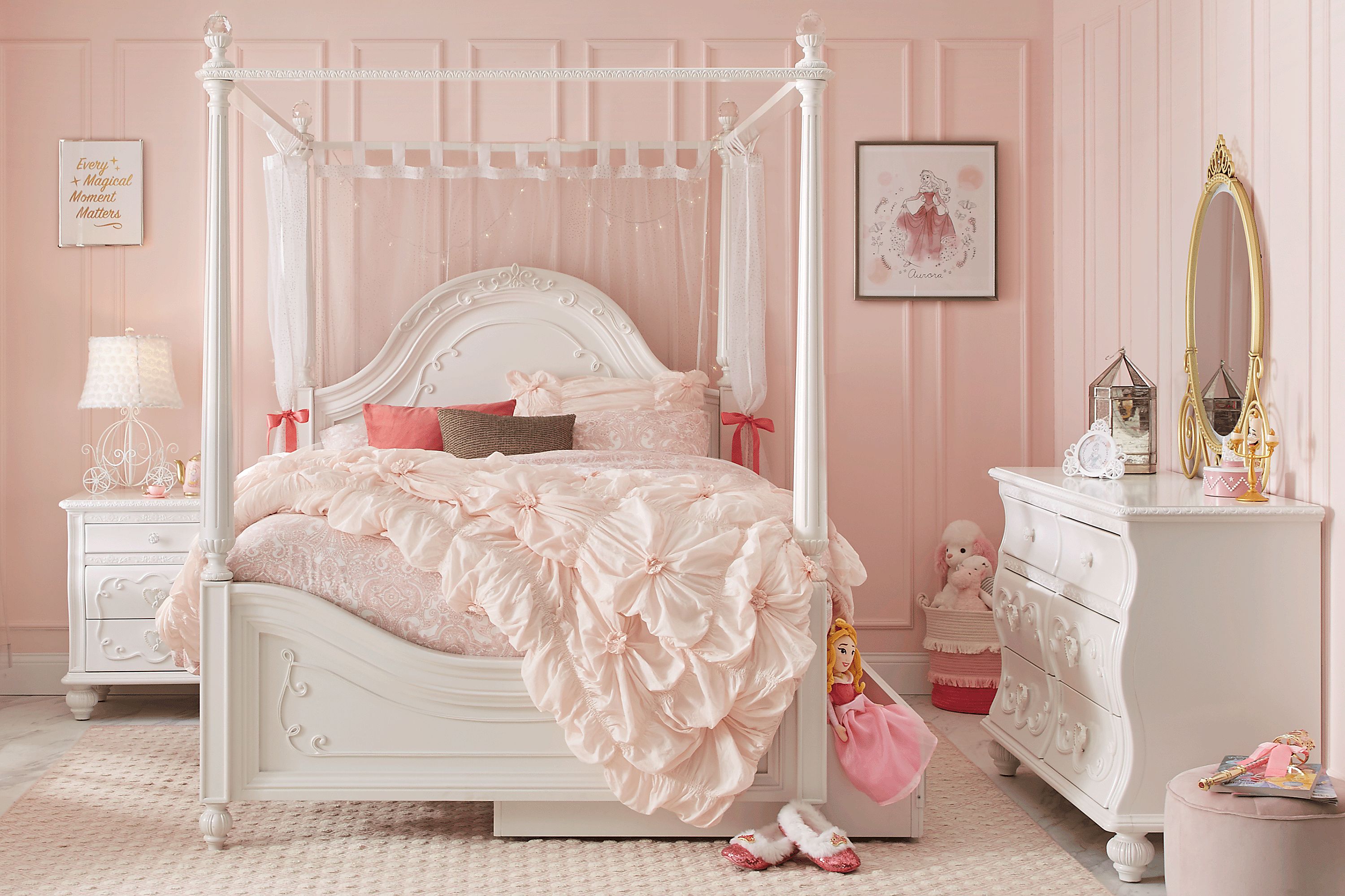 https://assets.roomstogo.com/product/disney-princess-sparkle-white-full-canopy-bedroom_3966730P_image-room?cache-id=e1e3ba6ecb31dc37c3f28bdf976a460f