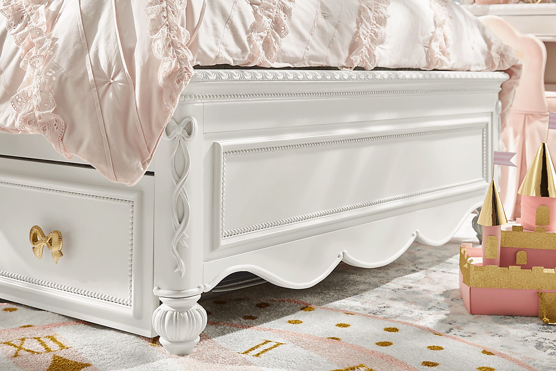 Disney Princess Sparkle White Full Upholstered Panel Bed - Image 5
