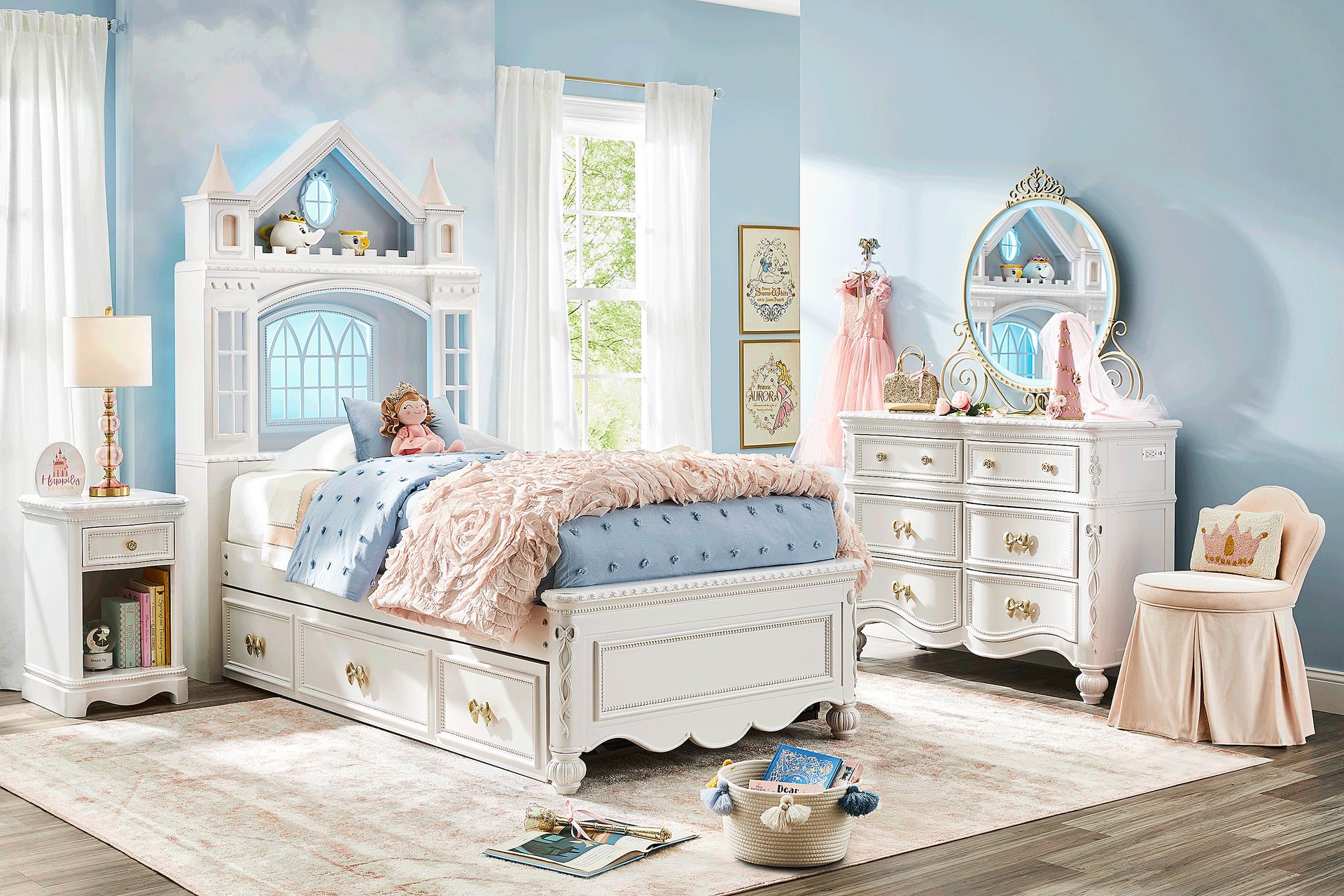 Disney Princess Sparkle White Twin Castle Bedroom - Image 1