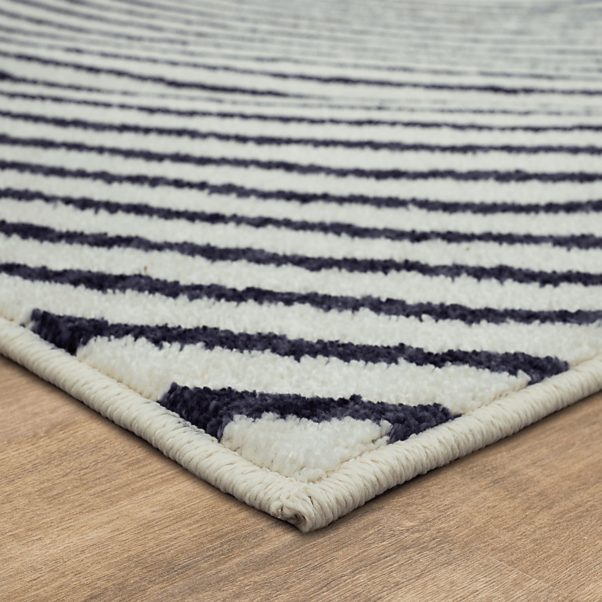 Disney's Mickey Echo Blue 3'6 x 5' Rug - Image 3