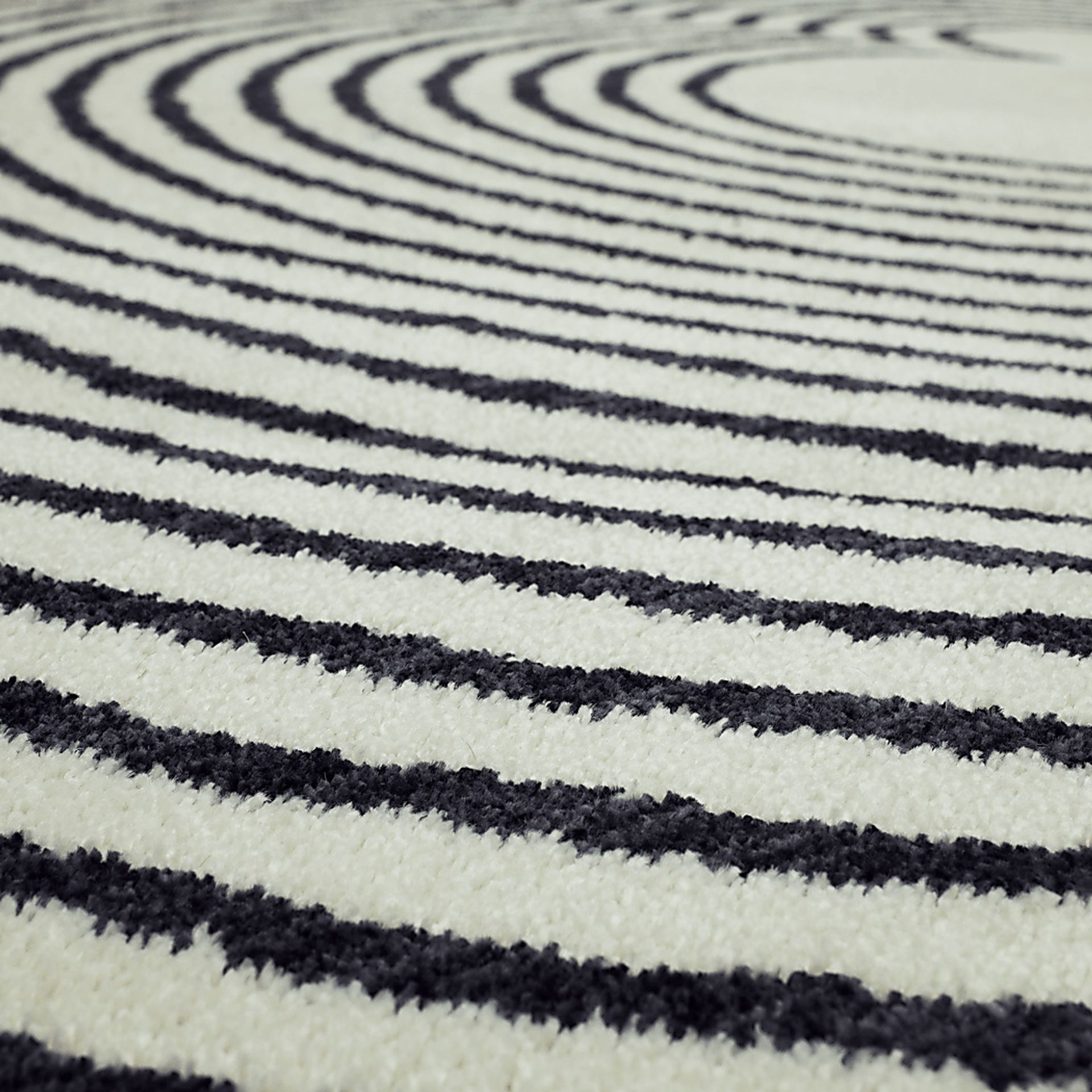 Disney's Mickey Echo Blue 3'6 x 5' Rug - Image 5