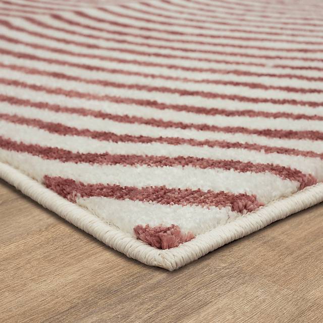 Disney's Minnie Echo Pink 5' x 7' Rug - Thumbnail - Image 3