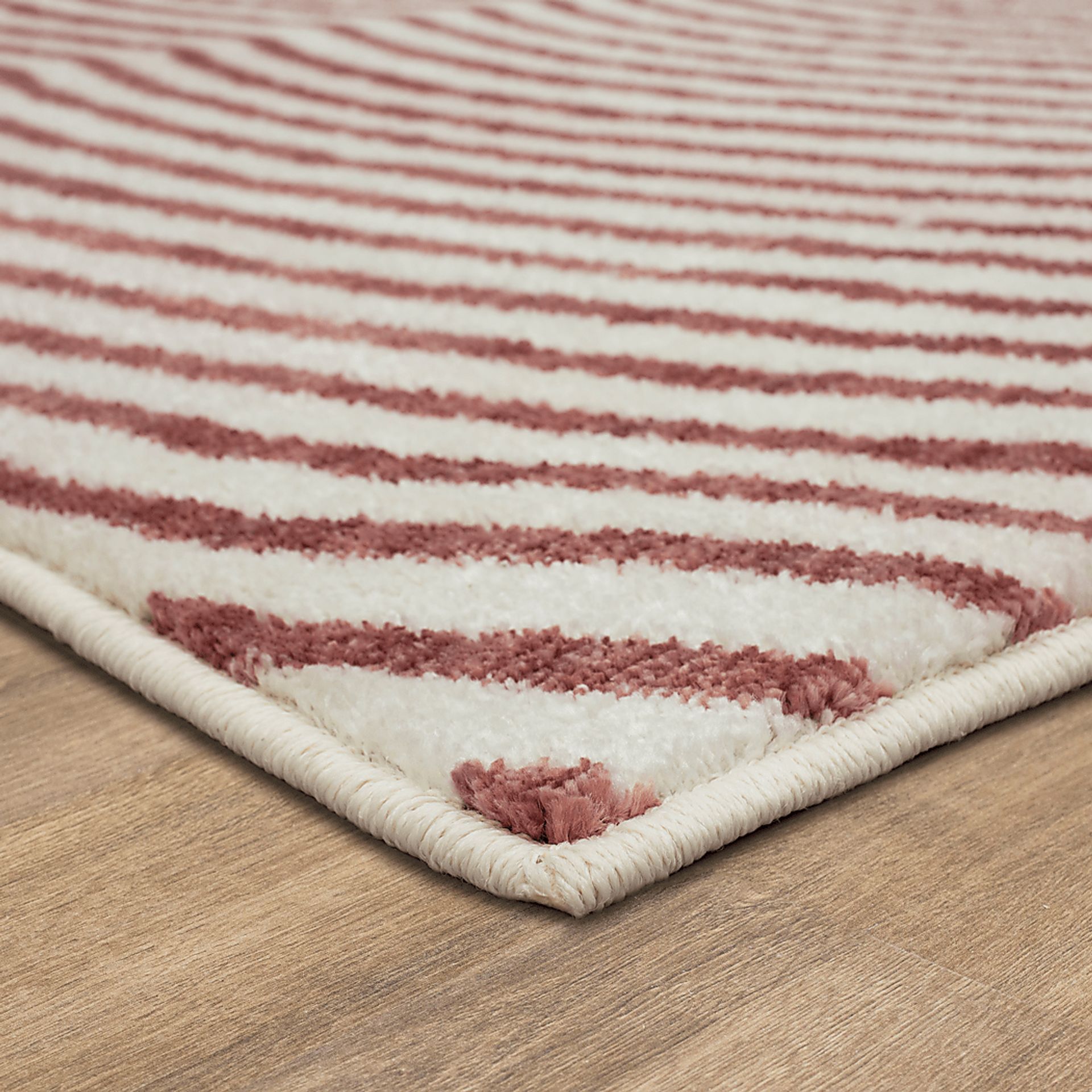 Disney's Minnie Echo Pink 5' x 7' Rug - Image 3