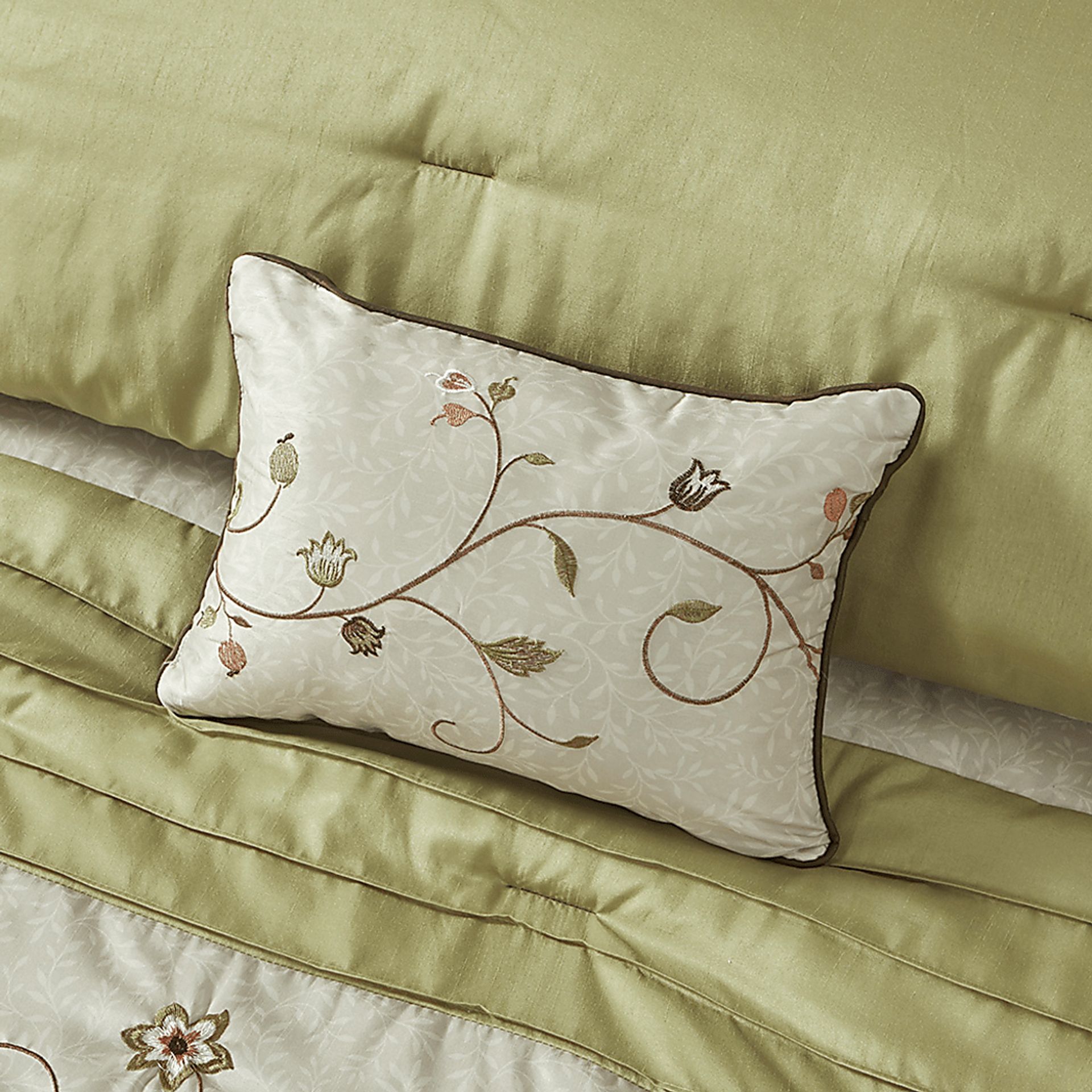 Dodt Green Brown 7 Pc Queen Comforter Set - Image 9